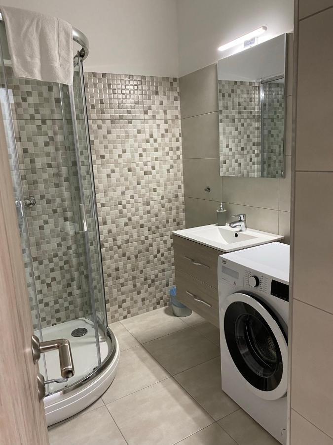 Paskom Apartmanhaz Nyergesujfalu Exterior foto